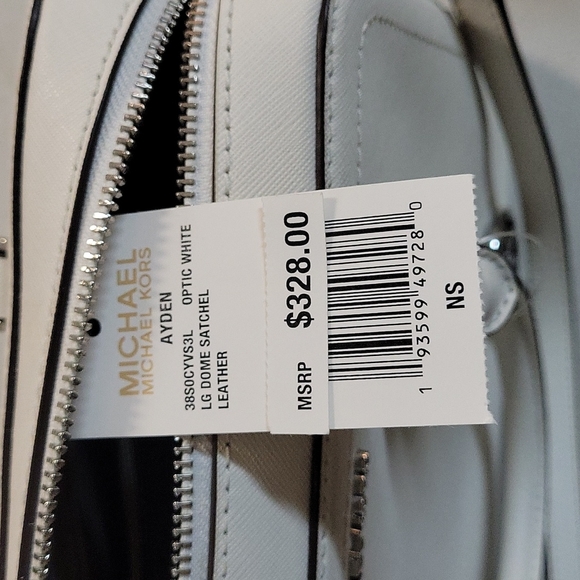 NWT Michael Kors 👜 - Picture 3 of 9